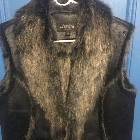 Fabulous Furs Jackets & Blazers - Fabulous furs chic vest